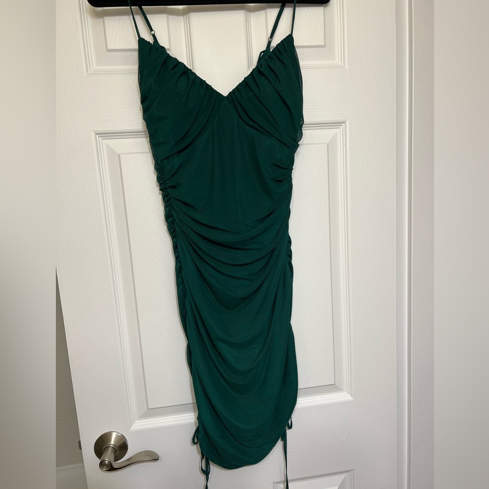 Emerald green bodycon midi dress